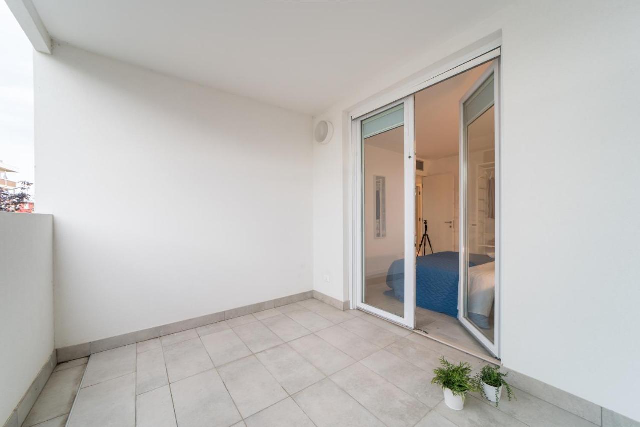 Appartamenti Torre Bianca Lignano Sabbiadoro Exterior foto