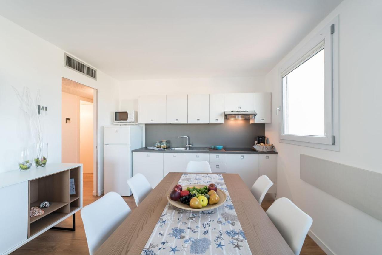 Appartamenti Torre Bianca Lignano Sabbiadoro Exterior foto